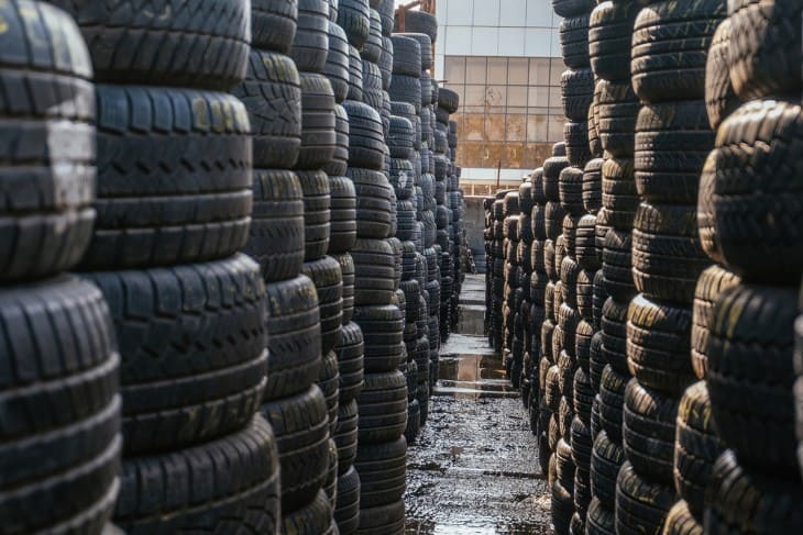 How many Tires are in the World?