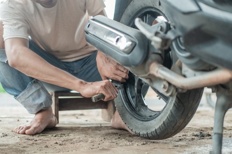 How To Change Tires On a Motorcycle?