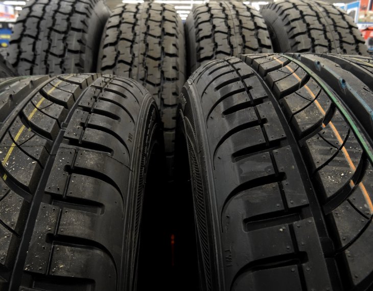 Understanding the Effects of Tire Compound Formulation on Performance