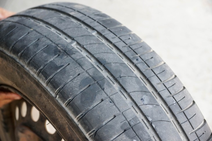 What Are Touring Tires?